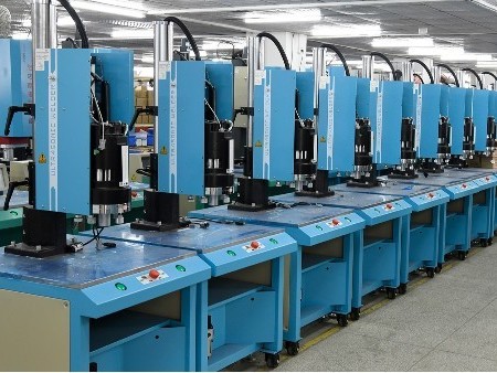超聲波清洗——三分鐘幫您搞定眼鏡、首飾、手表的清洗難題